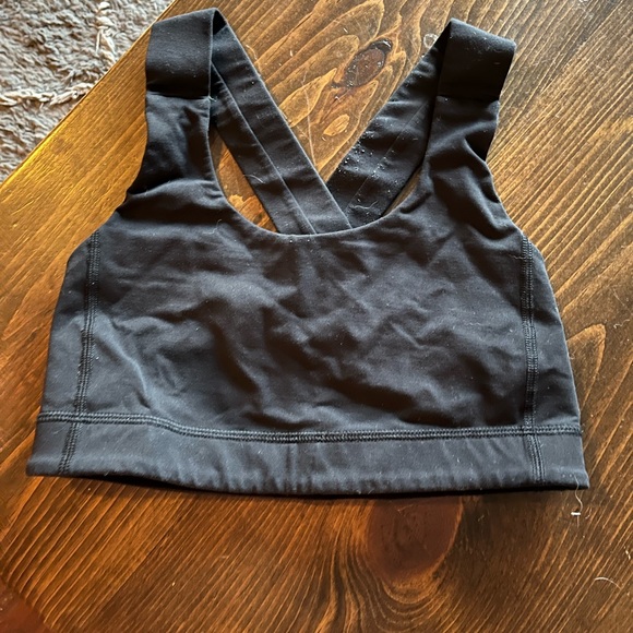 Lululemon Sports Bra - Picture 1 of 3